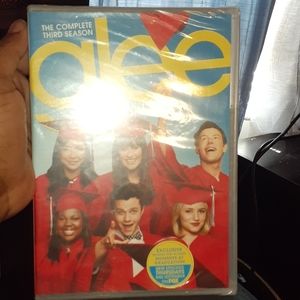 Complete Third Season Glee (DVD)